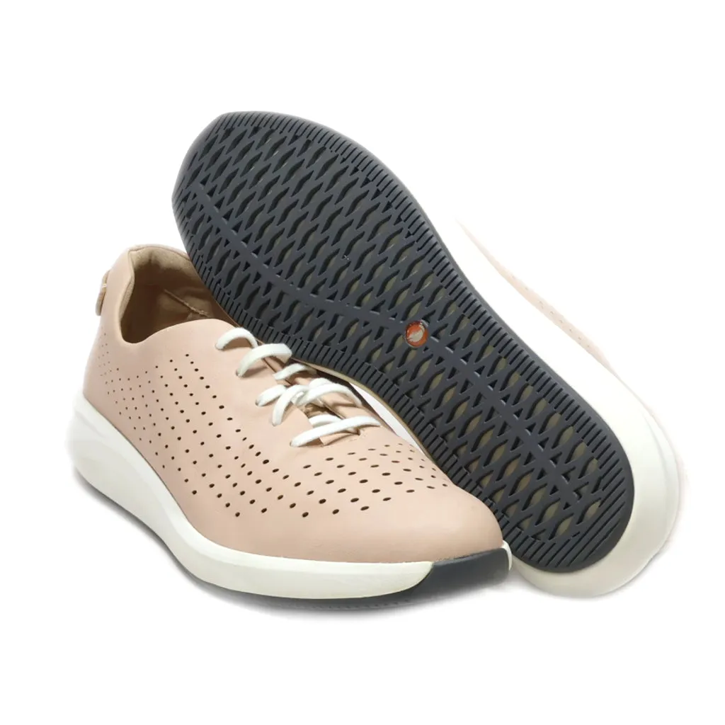 Clarks Unstructured Sport Shoes Leather Pink Colour For Women